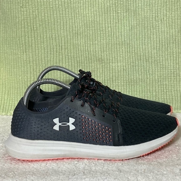 Under Armour Shoes - Under Armour Womens Black Sway Athletic Running Low Sneaker Shoes - Size US 9